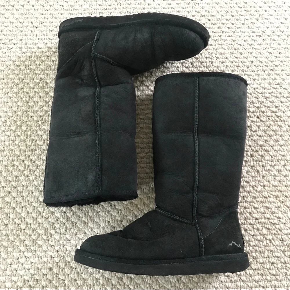UGG | Size 9 | Tall Boots